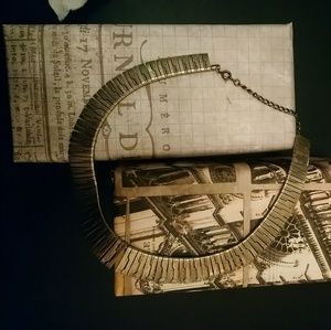 Vintage silver neck piece